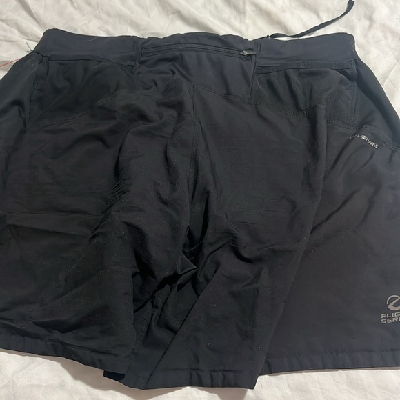 Black north face shorts - Picture 4 of 4